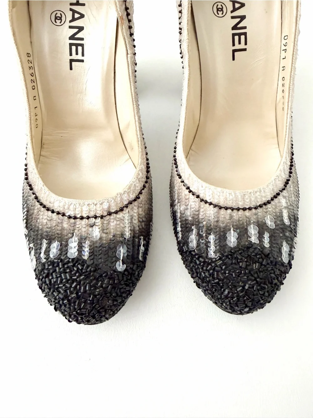 CHANEL | Vintage Sequin Embellished Pumps Black Ivory Gradient Heels 2009 EU 39
